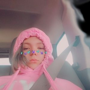 Meet your Posher, Katelyn